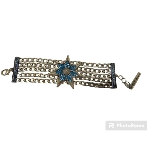 BCBG Generation Chunky Blue Rhinestone Bracelet - Picture 1 of 3